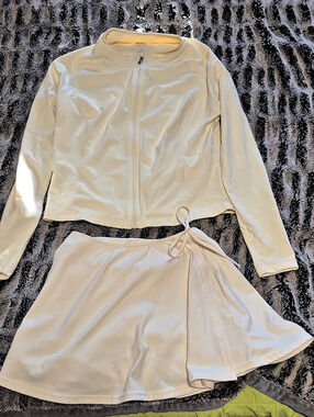 PAC 1980 Cream Jacket & Shorts Set Like New